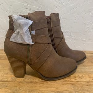 Tan/Brown Booties